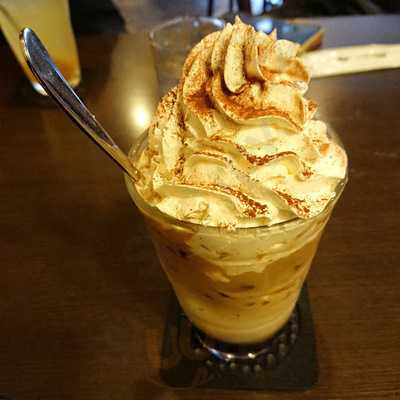 珈琲専門店 三番館 新大阪店