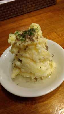 肉食酒場はらぺこピエトリン