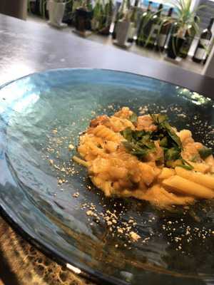 ワイン＆お野菜バル ベジバル