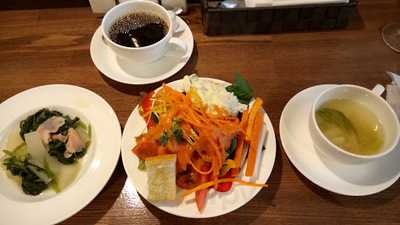 ワイン＆お野菜バル ベジバル