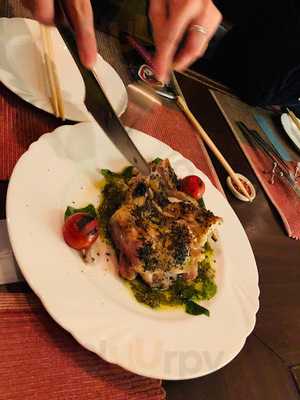 ディアレスト川村