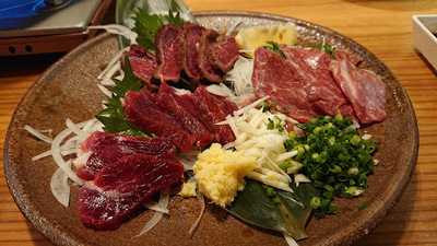 博多もつ鍋narikawa本町店