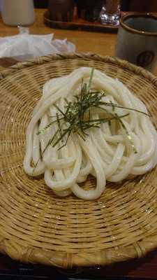 実演手打うどん杵屋