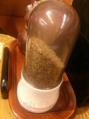 実演手打うどん杵屋