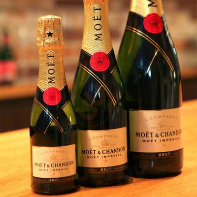 カフェコムサ ヨドバシ梅田店