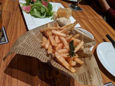 カフェコムサ ヨドバシ梅田店