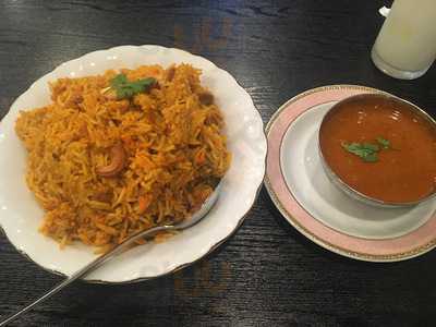 インドレストラン Raja 谷町店