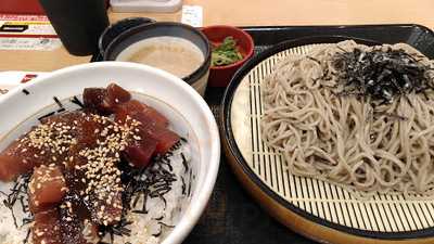 なか卯 京町堀店