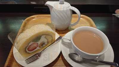 カフェ パスクッチ 京都三条店