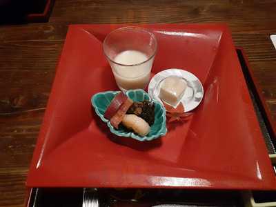 麩屋町 左近太郎