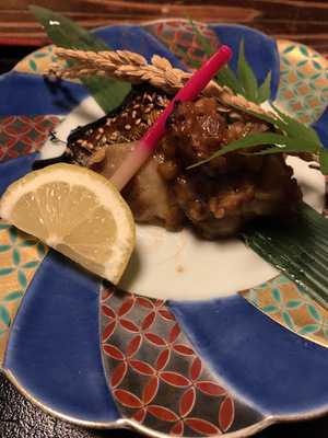 麩屋町 左近太郎