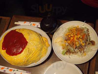 オムライス ひとみ