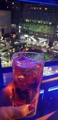 スカイレストラン＆ラウンジ空