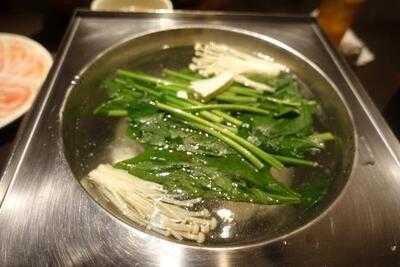 大阪豚しゃぶの会 本店