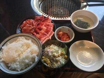 牛庵 船場中央店