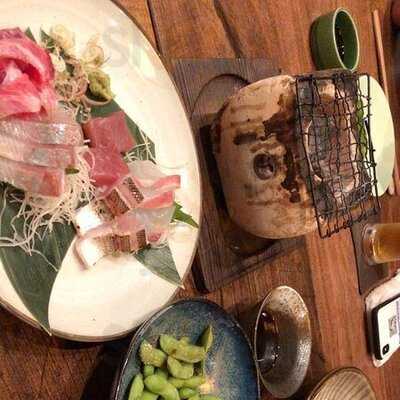 海鮮と炭火焼 わら家