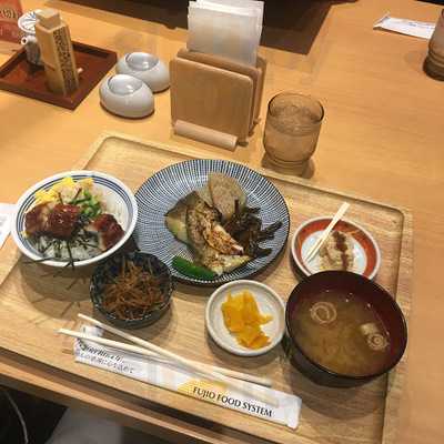 さち福や Suina室町店