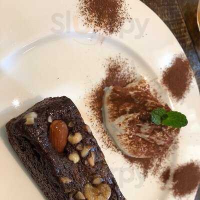 花と果樹の東山ガーデン