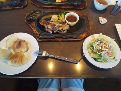 フォルクス 伏見下鳥羽店