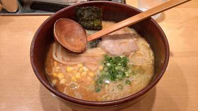 九州らーめん 亀王 上六店