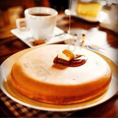 絵本カフェ Holo Holo