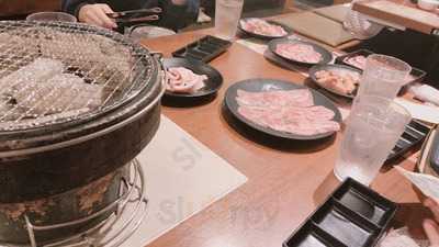 肉匠坂井 関マーゴ店