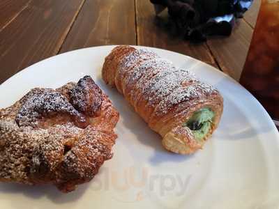 ベーカリーカフェ　クラムボン