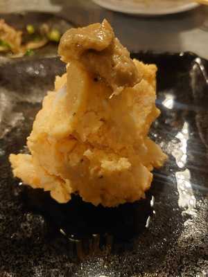 炭火焼鳥 鶏屋だもん 十三店