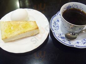 喫茶ビーハイブ