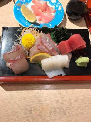 さかえすし 三ッ寺