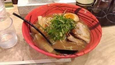 博多ラーメンげんこつ 堺筋本町店