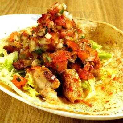 コミーダ ラティーナ コスタ