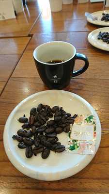 スターバックスコーヒー Lucua 1100 2階 グランマルシェ店