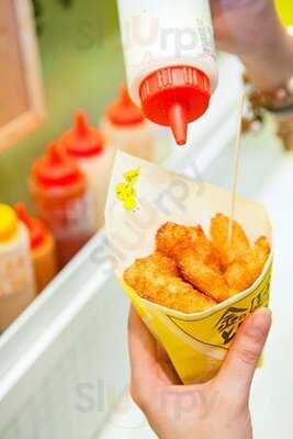 金のとりから 新京極店