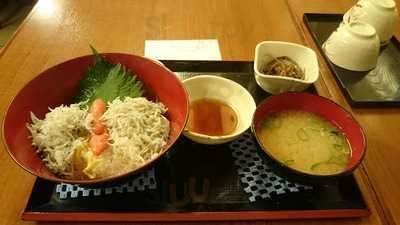 さぬき麺業　大阪・本町店