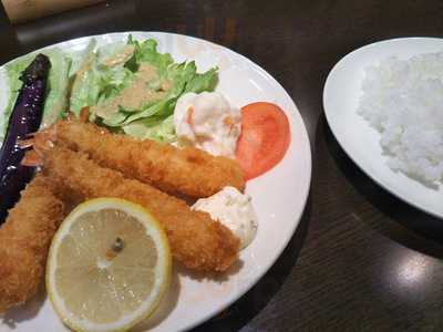 ムーラン 墨染店