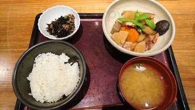 博多もつ鍋 やまや 新横浜店