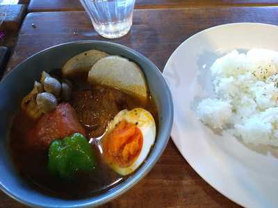 Natural‐cafe‐garden