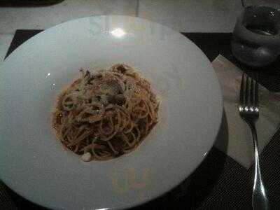 オステリア・アウストロ