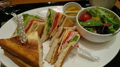 ドンク ららぽーと横浜店