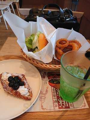 Freshness Burger Yamashina