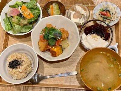 実身美 大手町店