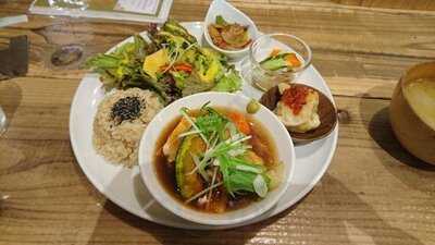 実身美 大手町店