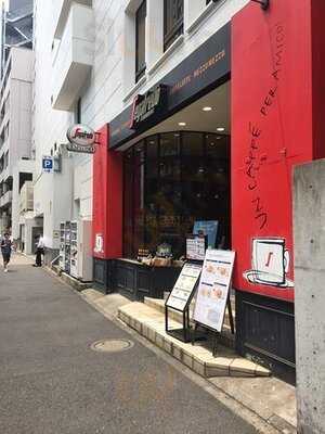 セガフレード ザネッティ 新宿南口店