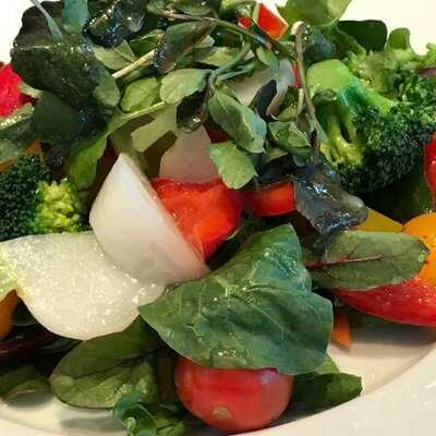 人人人 東京ビル Tokia店