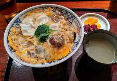 繁乃井 東京駅黒塀横丁店