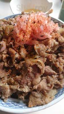 牛丼専門サンボ