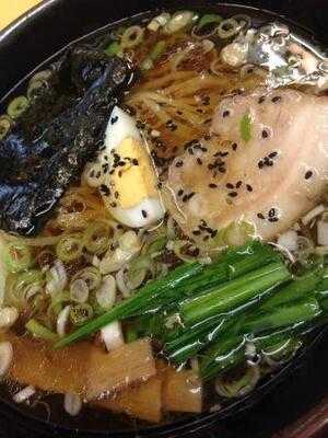 手もみラーメン 十八番
