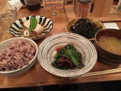 鹿屋アスリート食堂 丸の内