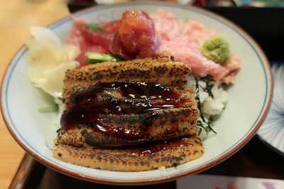 笹巻きけぬきすし総本店